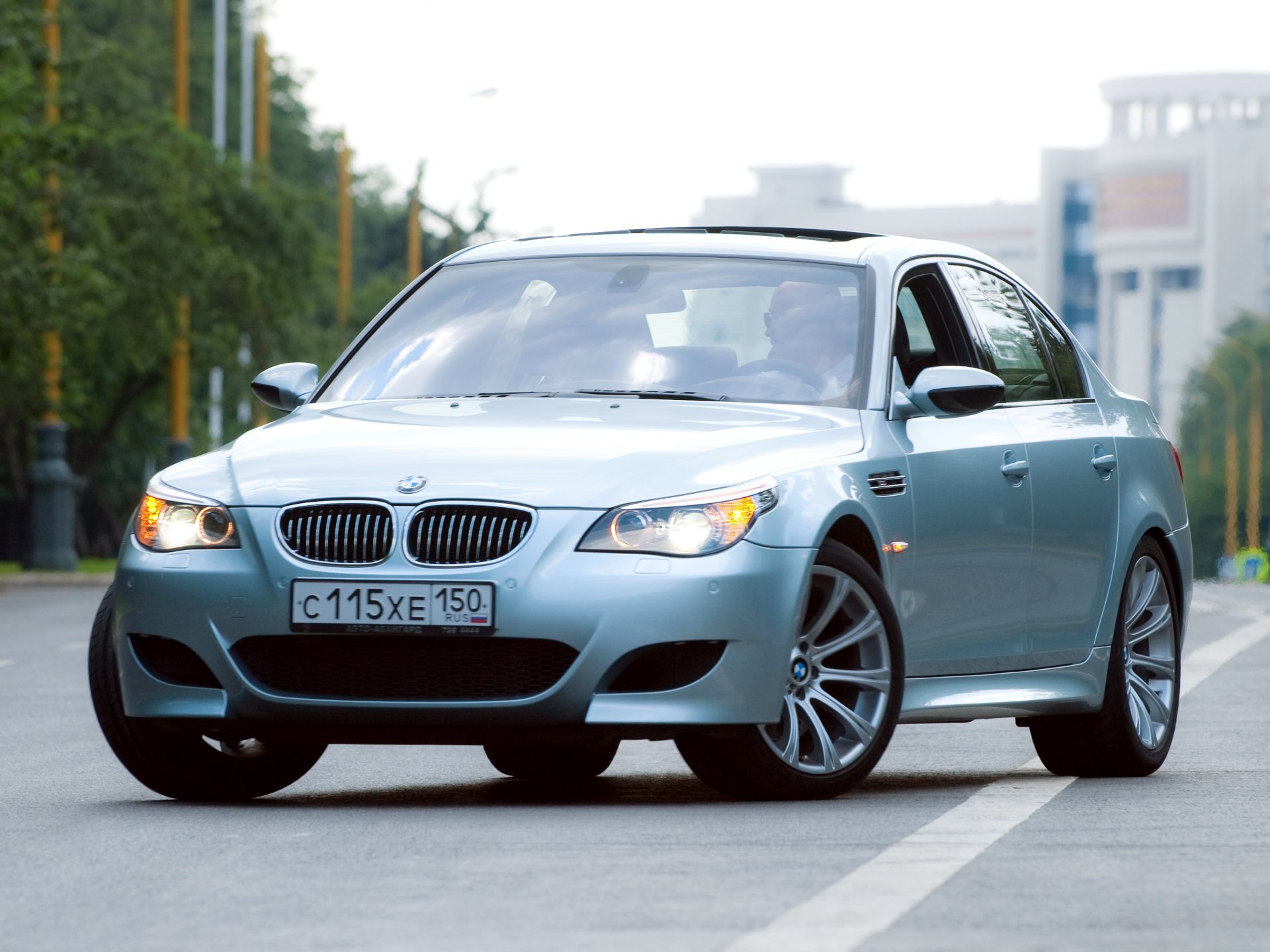 3.5 машина. BMW e60. БМВ м5 е60. БМВ м5 е60 универсал. БМВ м61.