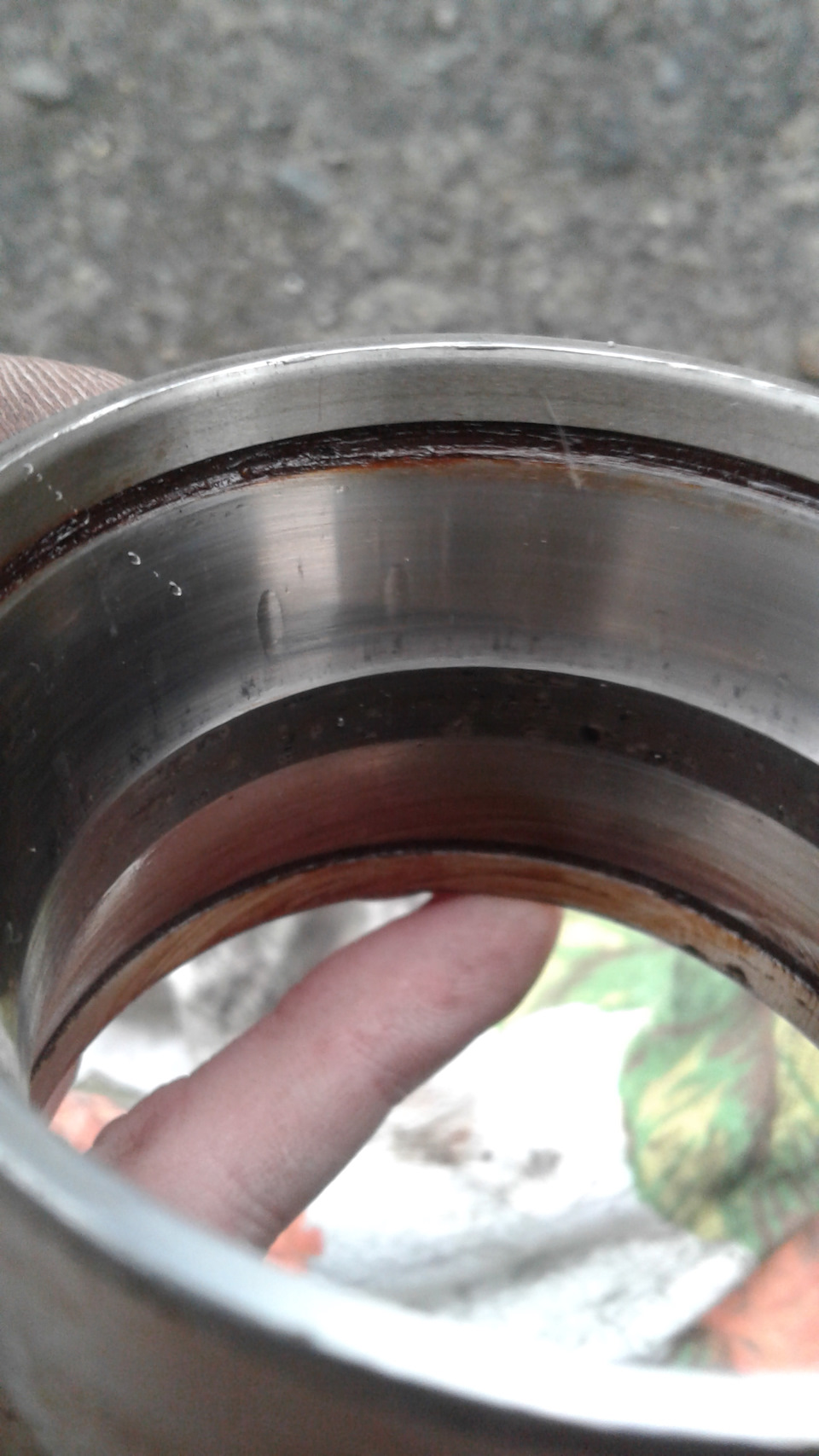 Что будет если забить подшипник молотком без понимания что делаешь ...