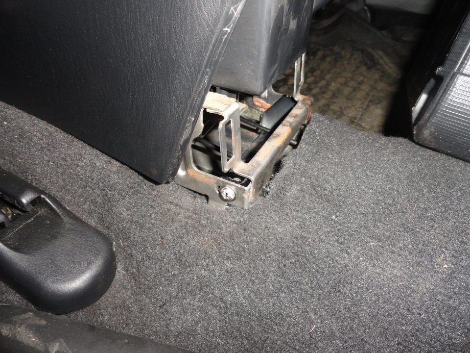 Фото в бортжурнале Nissan Almera Classic (B10)