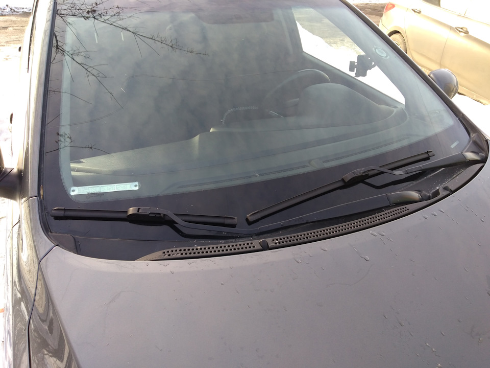 стало — KIA Rio (3G)