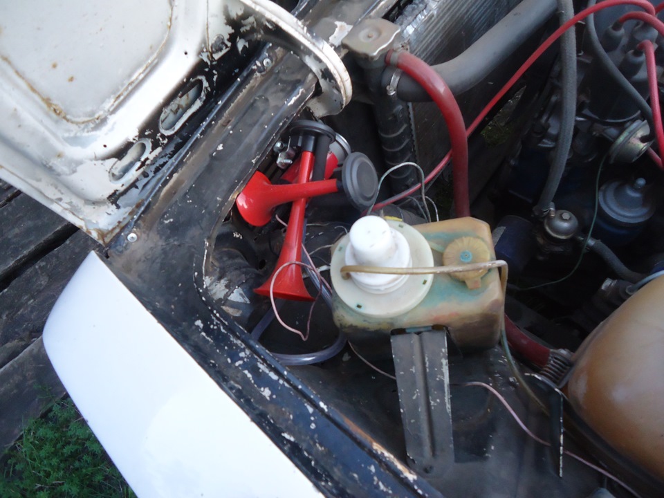 Самодельный саб и сигнал — Lada 21063, 1,3 л, 1993 года | автозвук | DRIVE2