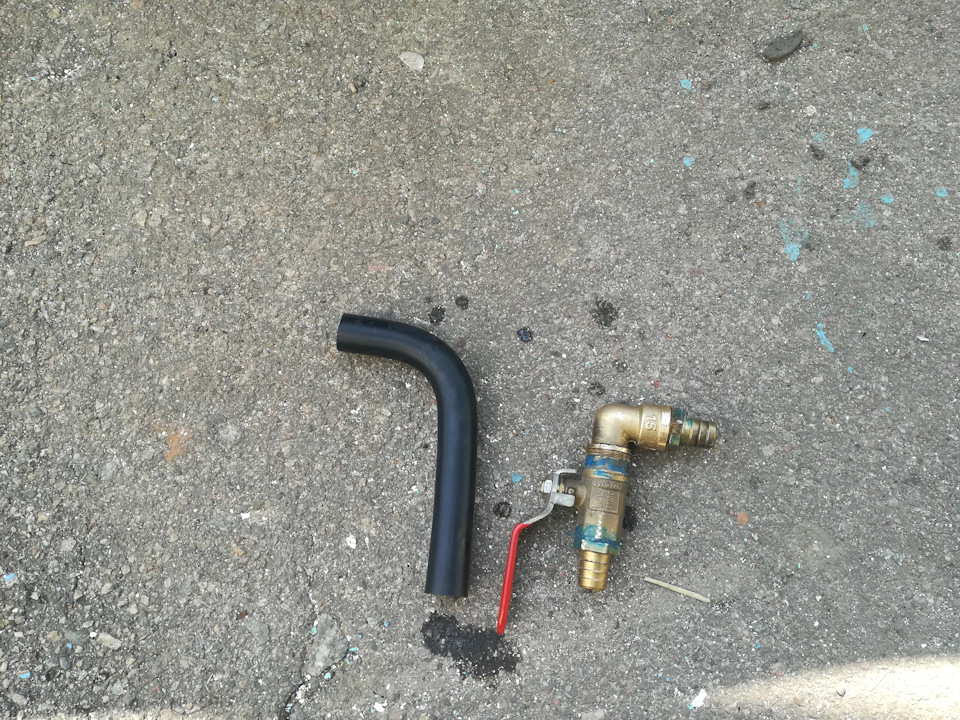 Водопроводный кран на печку — Lada 21061, 1,3 л, 1984 года | своими ...