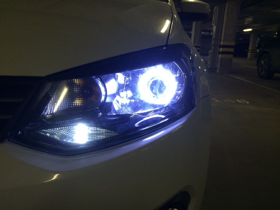 Биксеноновые линзы — Volkswagen Polo Sedan, 1,6 л, 2011 года | тюнинг ...