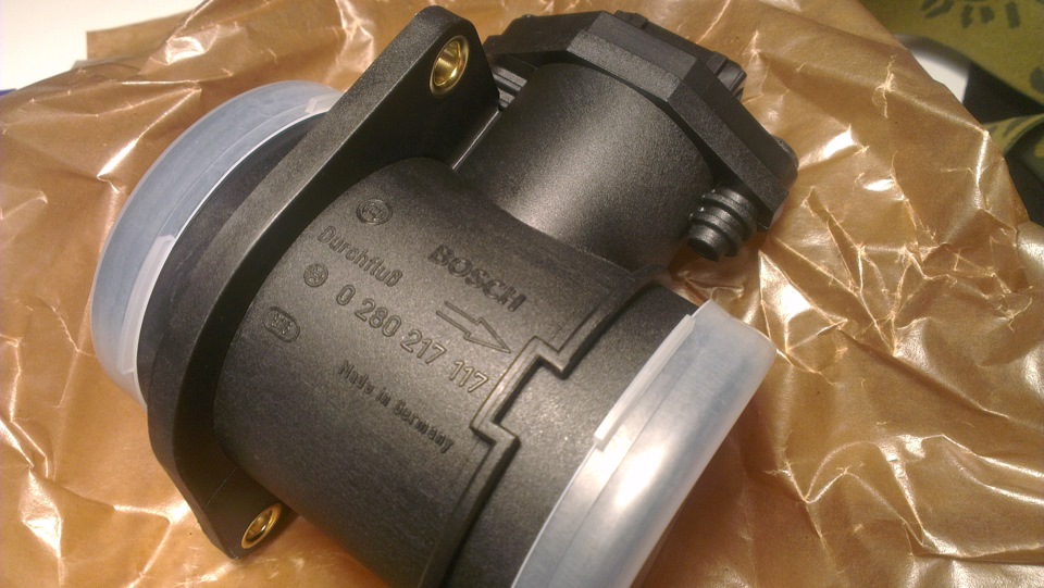 0280217117 Датчик массового расхода воздуха BOSCH | Запчасти на DRIVE2