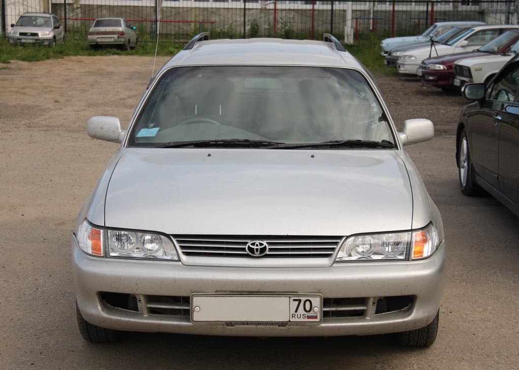     Toyota Corolla 16 1999 