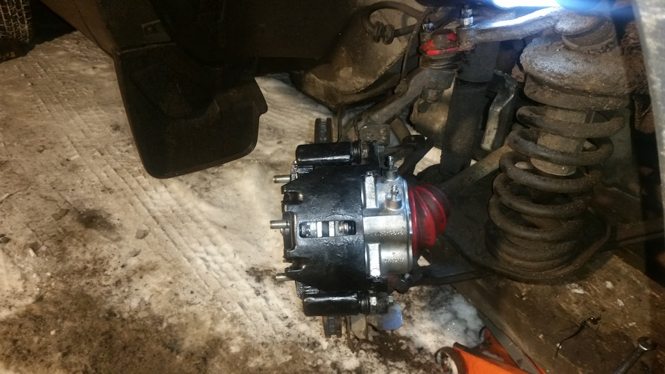 Конструкция имеет околостоковый видок, это огромный плюс — Chevrolet Niva (1G)