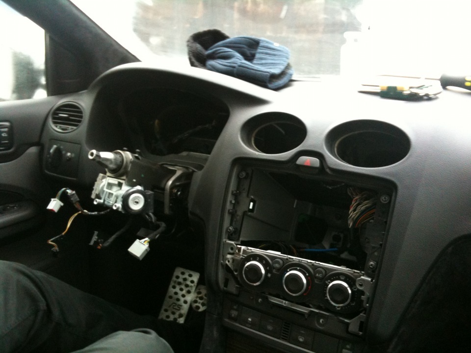 Как снять панель фокус 2 Снятие торпеды - Ford Focus II Sedan, 9,9 л, 2009 года тюнинг DRIVE2