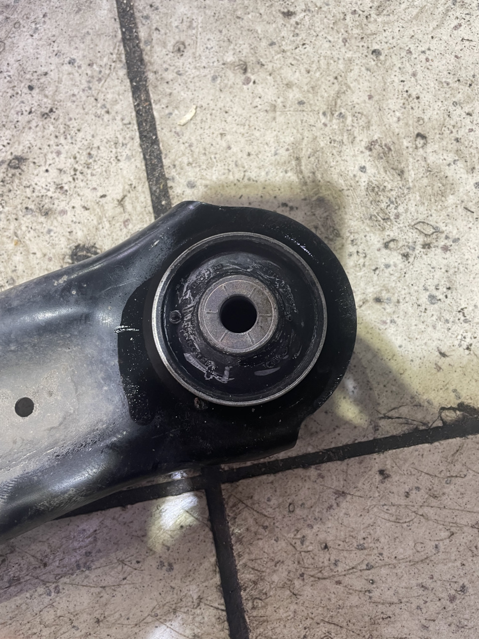 Задний сайлентблок переднего рычага от TTS — Skoda Kodiaq (1G), 2 л ...