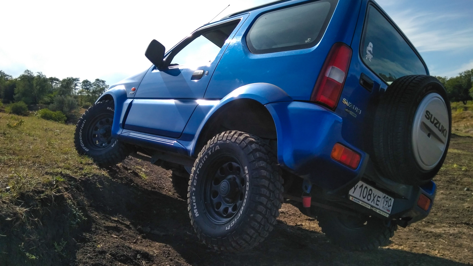 Suzuki Jimny 1.3 бензиновый 2005 | Синий Джим Чёрное ухо на DRIVE2