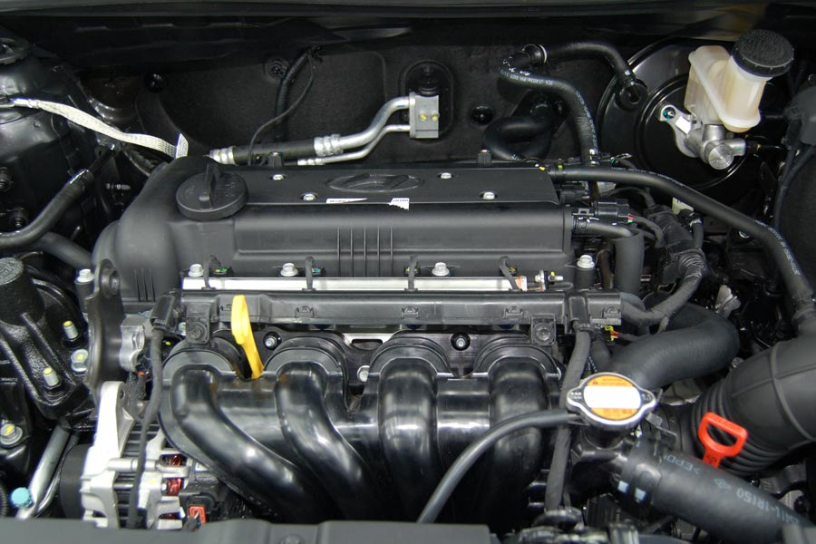 Какой двигатель на солярисе 1.6. Мотор Hyundai Solaris 1.6. Двигатель Хендай Солярис 1.6. Хундай Солярис 1 4 двигатель. Двигатель Хендай Солярис 1.4.