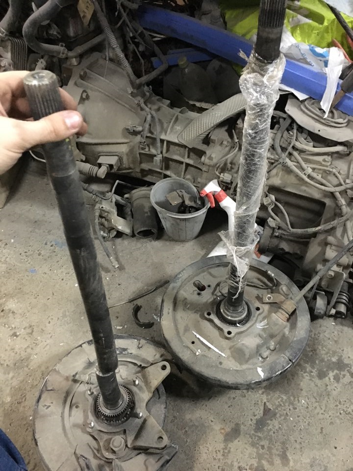 Дисковые тормоза на задний мост стоит ли? — УАЗ 452, 2,5 л, 2000 года ...