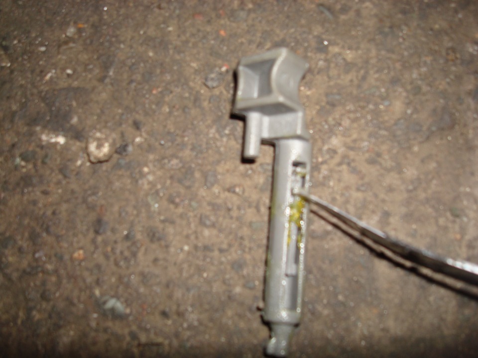 как снимается внутреннее ручка для открытия двери mazda demio — Mazda ...