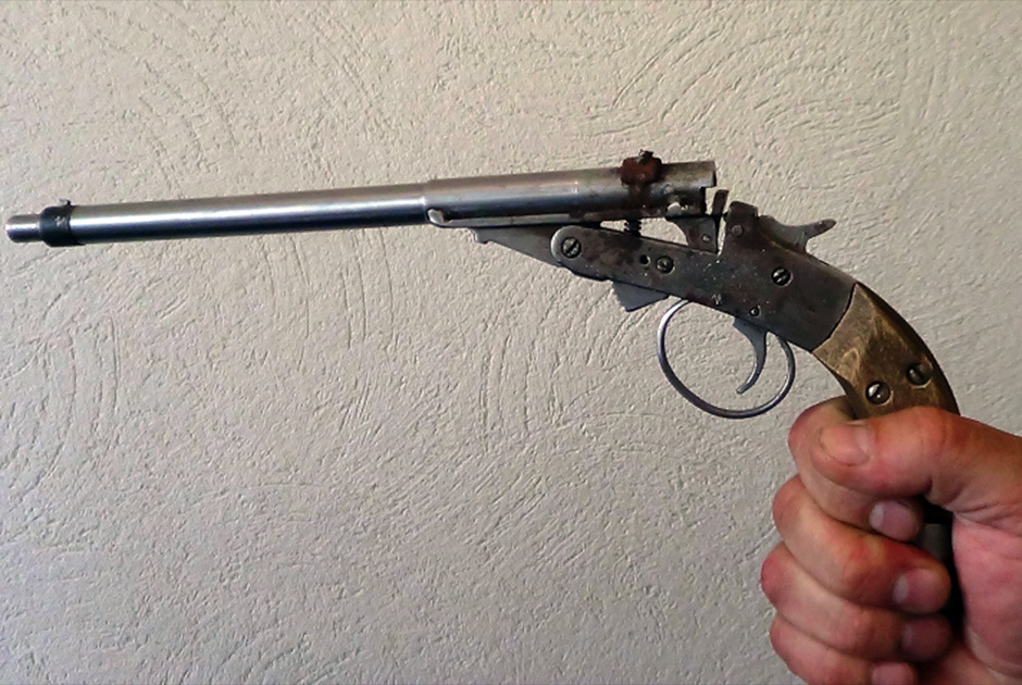 Крошечный пистолет-мелкашка от Beretta, с заряжанием как у ружья. Видео | Пушки и пули | Дзен