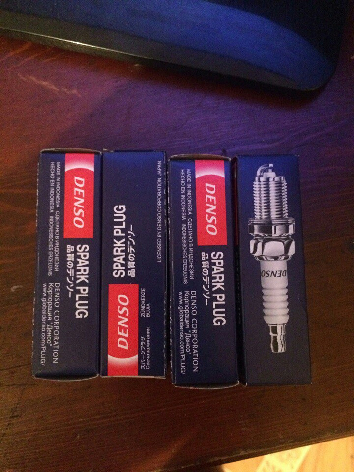 Замена свеч и бронепроводов — Honda Civic (6G), 1,5 л, 1999 года ...