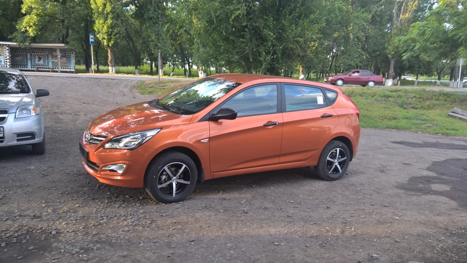 диски R15 — Hyundai Solaris (1G), 1,4 л, 2015 года | колёсные диски ...