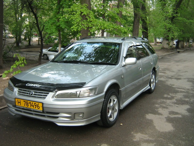 Камри Грация 2 2 2001