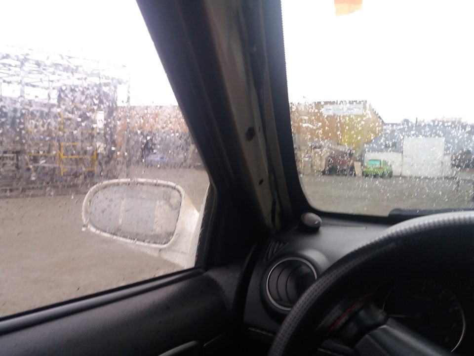 Лобовое стекло джили ск