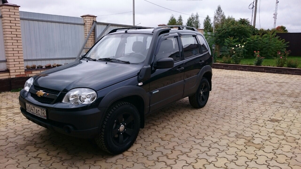 Chevrolet Niva опер