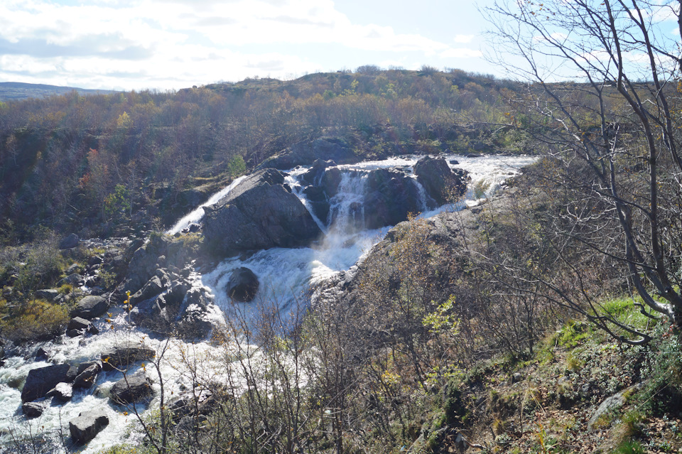 Водопад на Титовке — Nissan Terrano III