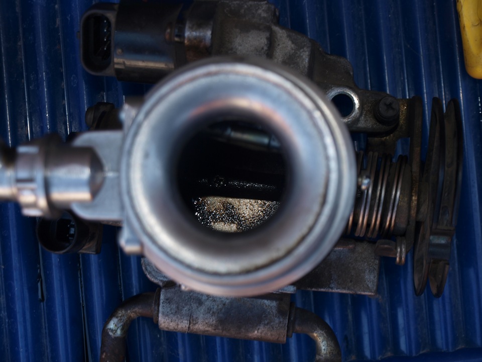 Как я чистил дроссельную заслонку — Daewoo Lanos, 1,5 л., 1999 года ...