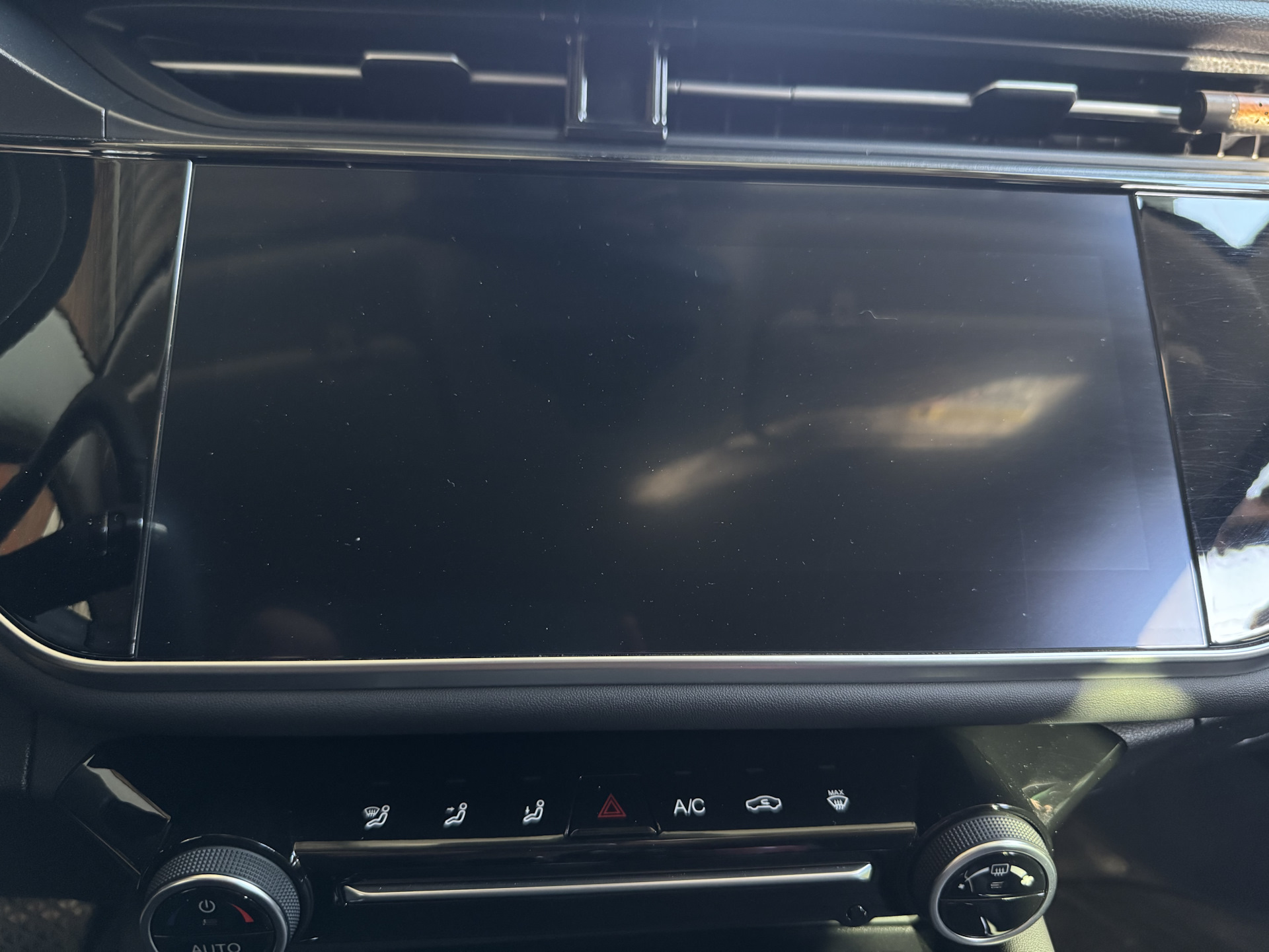 Фото в бортжурнале Omoda S5