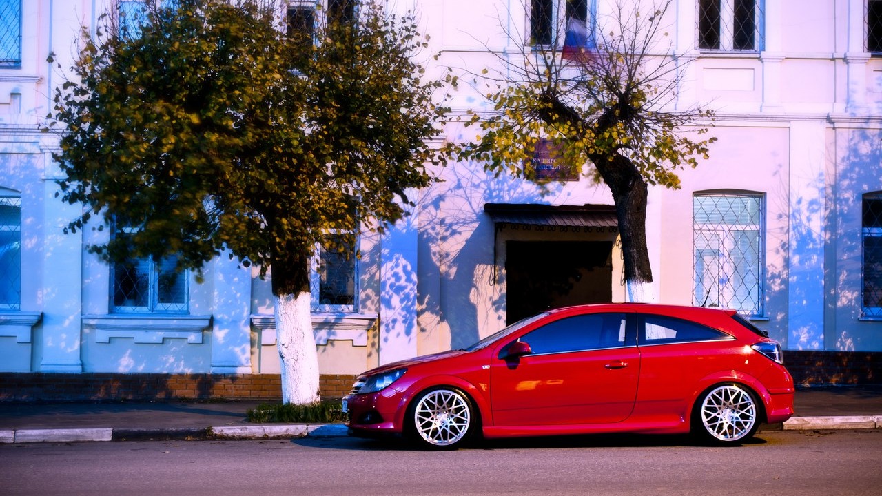 Opel Astra j GTC stance