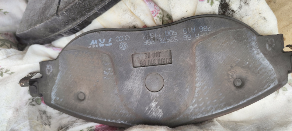 Замена колодок — Skoda Kodiaq, 1,4 л, 2019 года | своими руками | DRIVE2