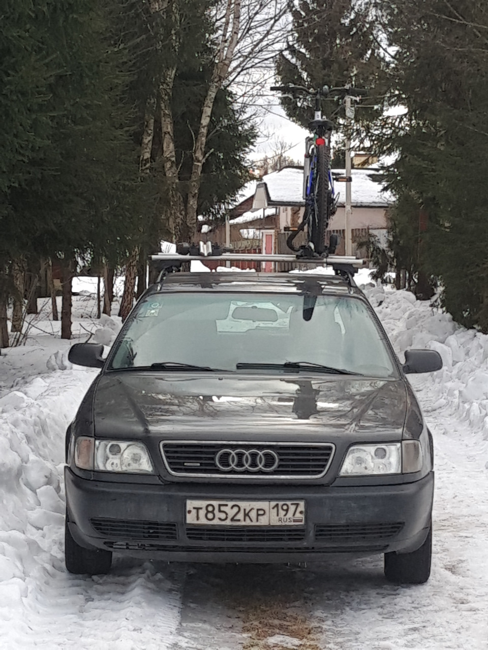 Здесь выпадает снег… — Audi A6 (C4), 2,6 л, 1994 года | наблюдение | DRIVE2