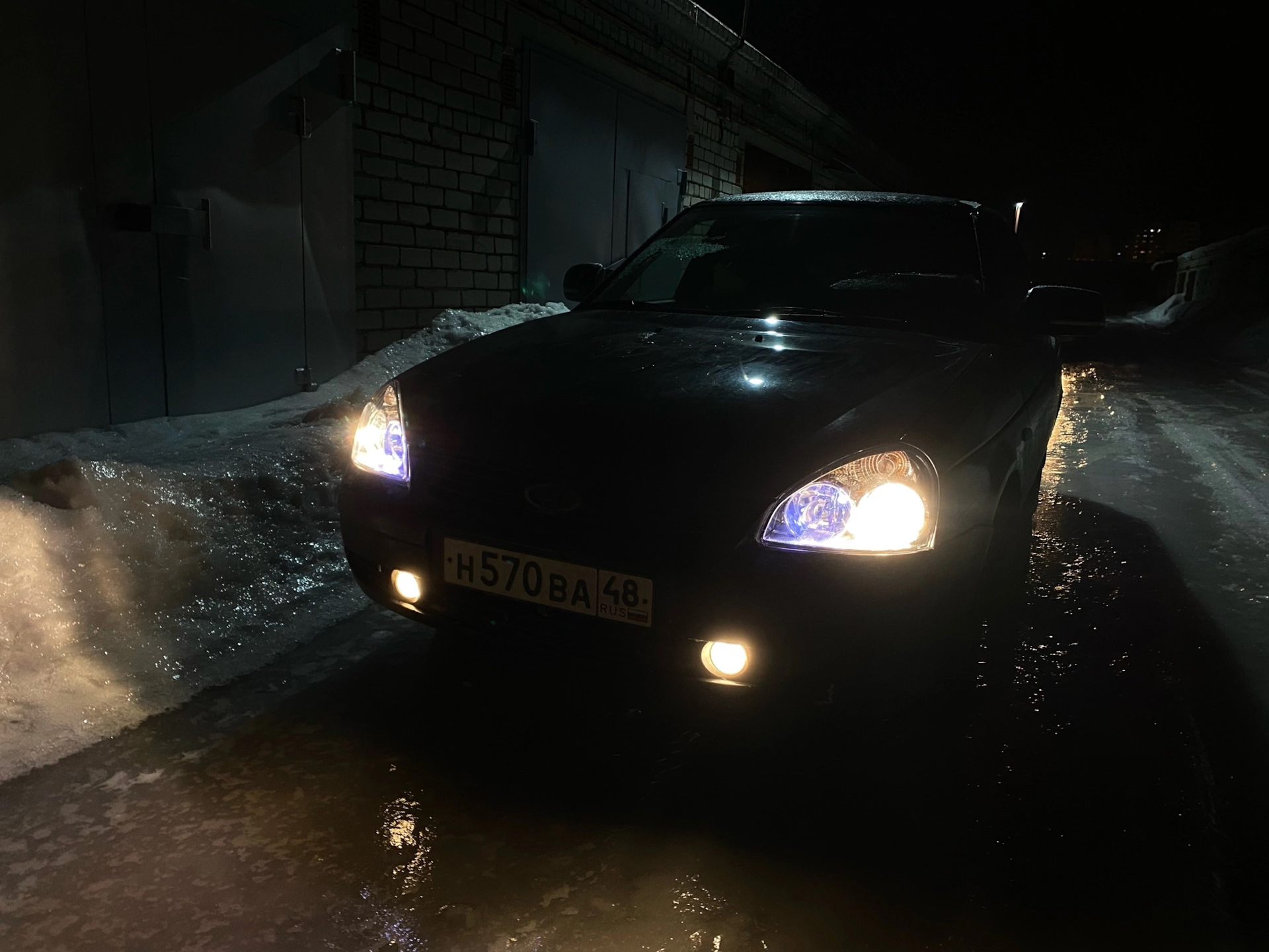 Новые стекла фар на приору — Lada Приора седан, 1,6 л, 2010 года ...