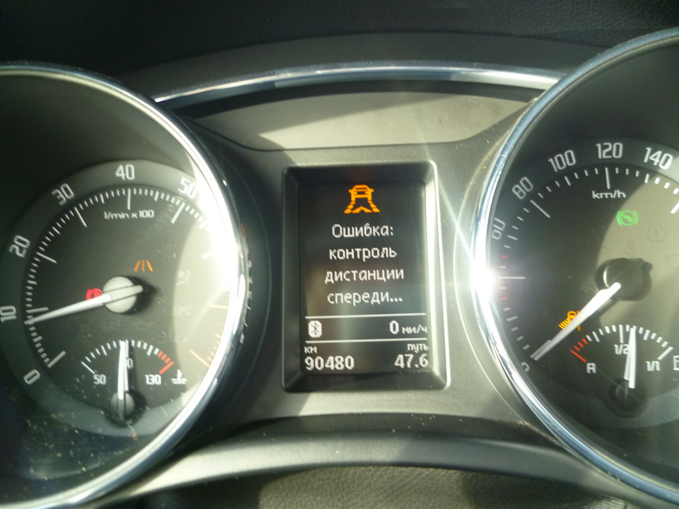 сообщение при заводке авто — Skoda Superb Mk2