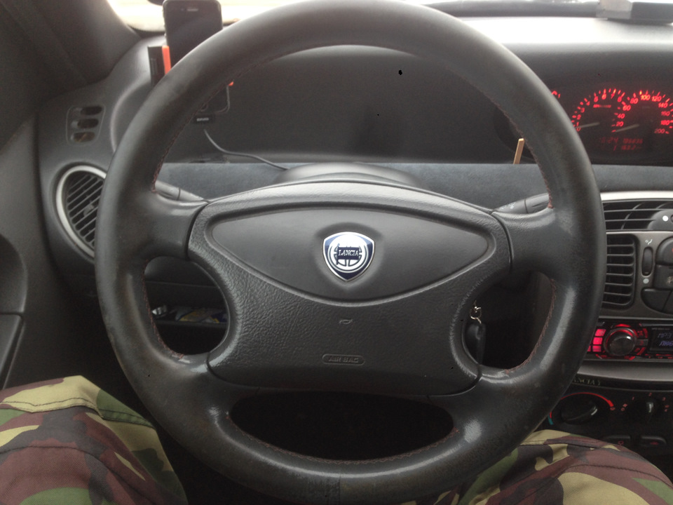 Руль от Альфа Ромео 156 + стрекоза — Lancia Ypsilon, 1,2 л, 1999 года ...