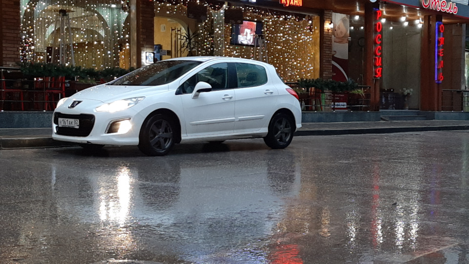 Нужна помощь с фонарями подсветки гос номера — Peugeot 308 (1G), 1,6 л ...