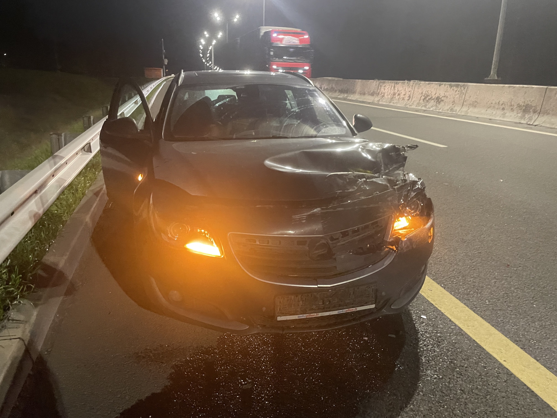 Shit Happens :-/ — Opel Insignia Country Tourer (1G), 2 л, 2014 года | ДТП  | DRIVE2