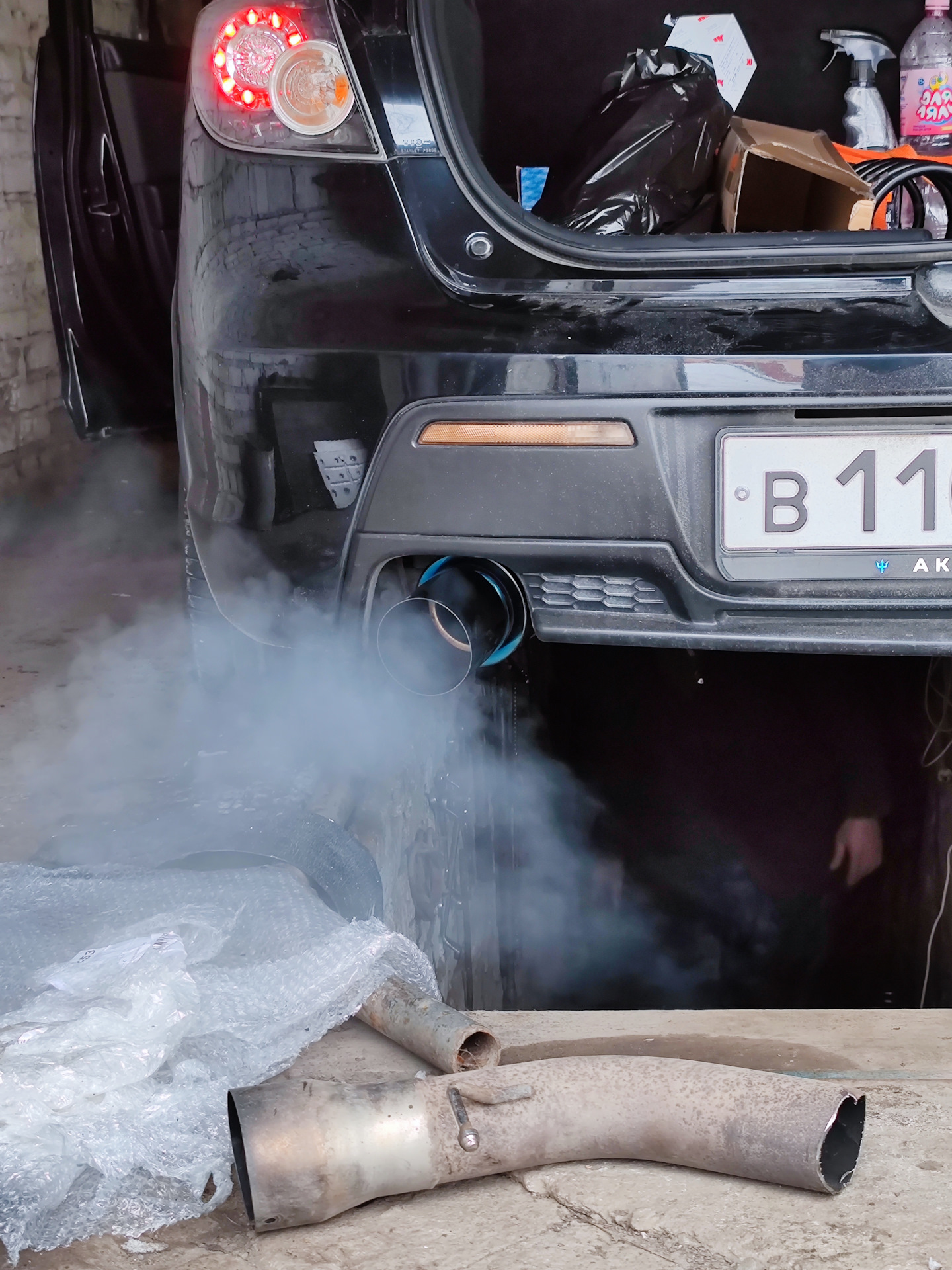 Установка прямоточного глушителя. — Mazda 3 MPS (1G), 2,3 л, 2007 года ...