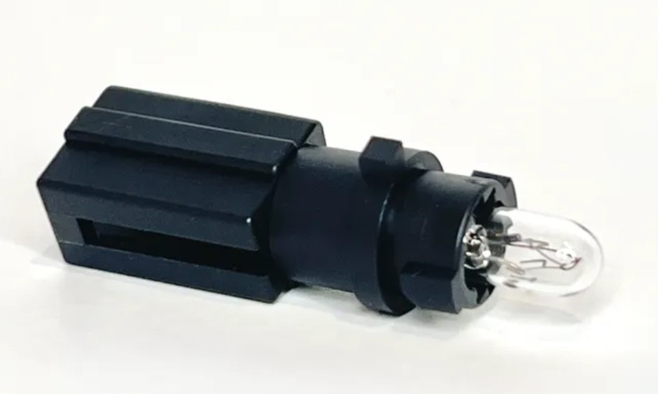 248602J001 — Nissan Rogue (3G). Запчасти на фото: 248602J001