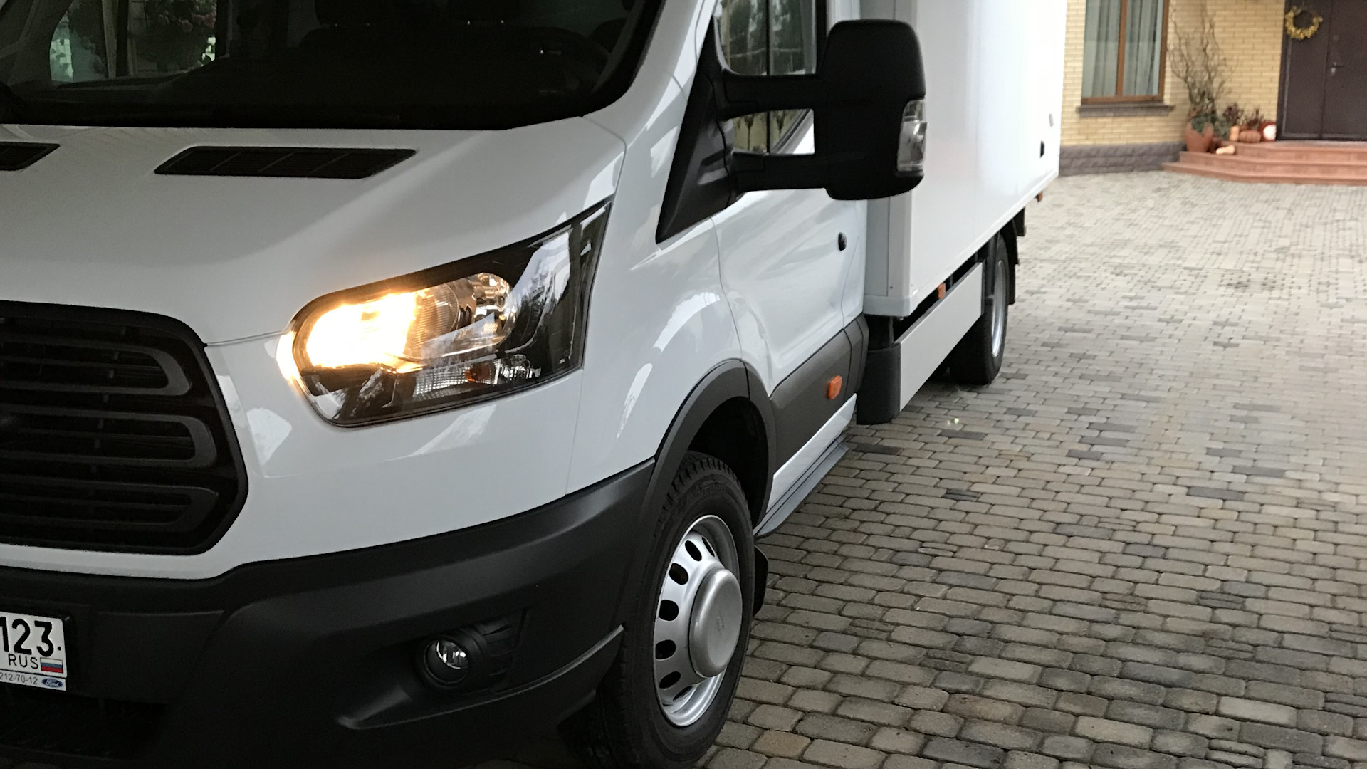 Ford transit 8g