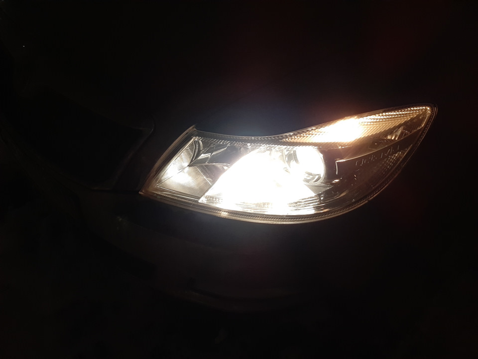Лампочки. Головное освещение. — Skoda Octavia A5 Mk2, 1,8 л, 2012 года ...