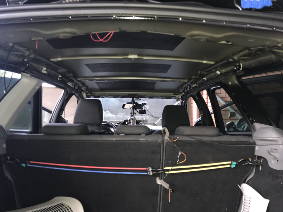 Боковые шторки безопасности — Ford Focus II Wagon, 1,8 л, 2010 года ...