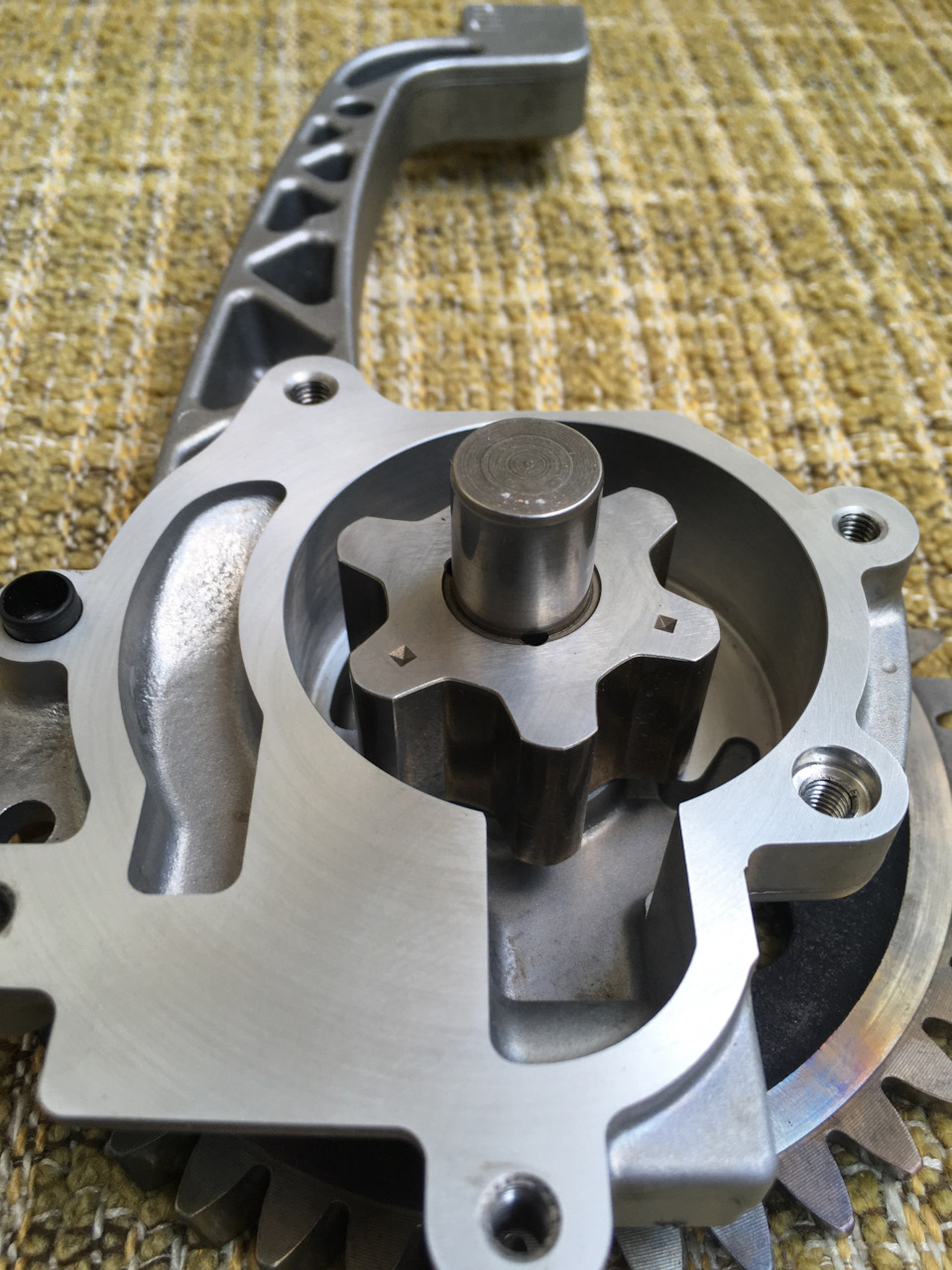 Новый — Volvo XC60 (1G)