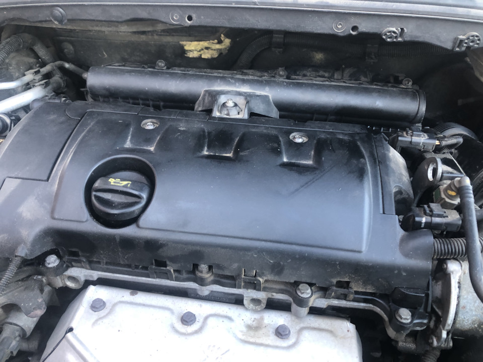 Прошу совета-течь масла — Peugeot 308 SW (1G), 1,6 л, 2008 года ...