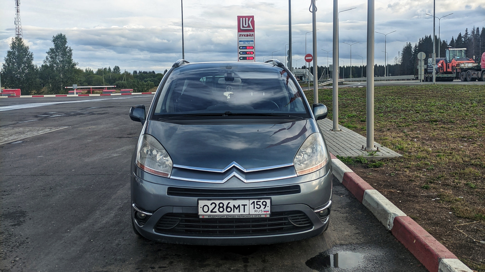 Citroen Grand C4 Picasso (1G) 2.0 дизельный 2007 | 2.0 турбо на DRIVE2