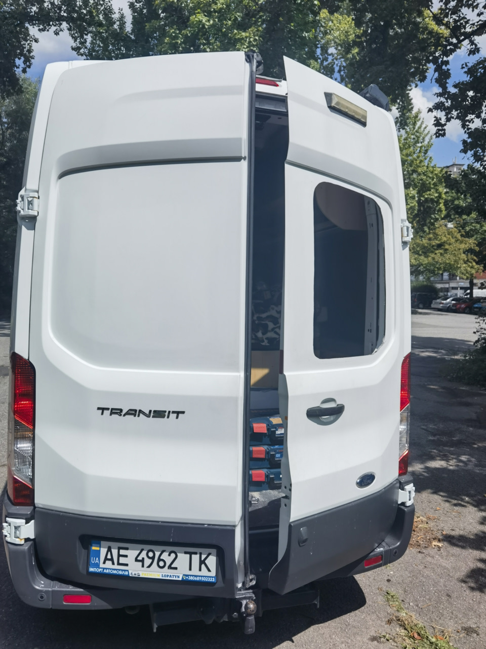 Фото в бортжурнале Ford Transit (8G)