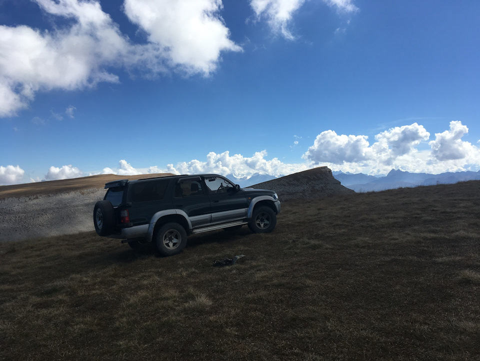 Фото в бортжурнале Toyota Hilux Surf (3G)