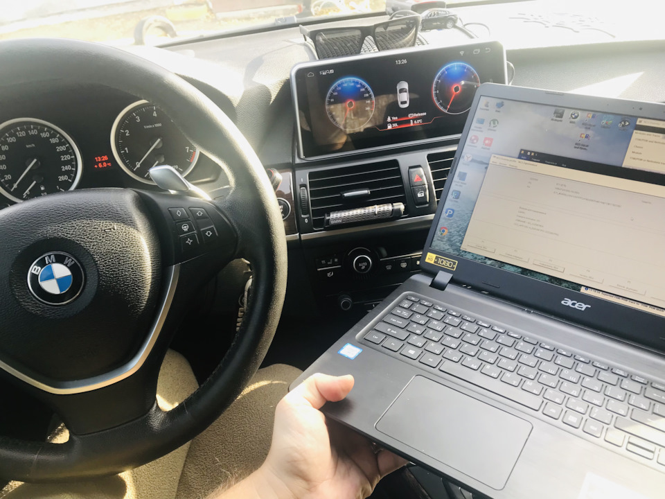 Плавное закрывание багажника — BMW X6 (E71/E72), 3,5 л, 2010 года ...