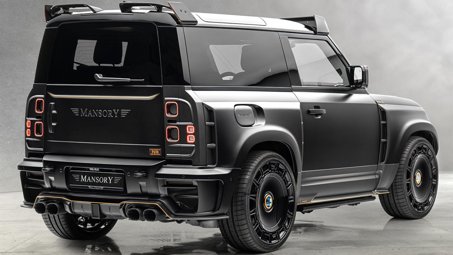 Ленд Ровер Дефендер Блэк эдишн. Land Rover Mansory 2024. Ленд Ровер Дефендер 2024. Новый ленд Ровер Дефендер 2024.