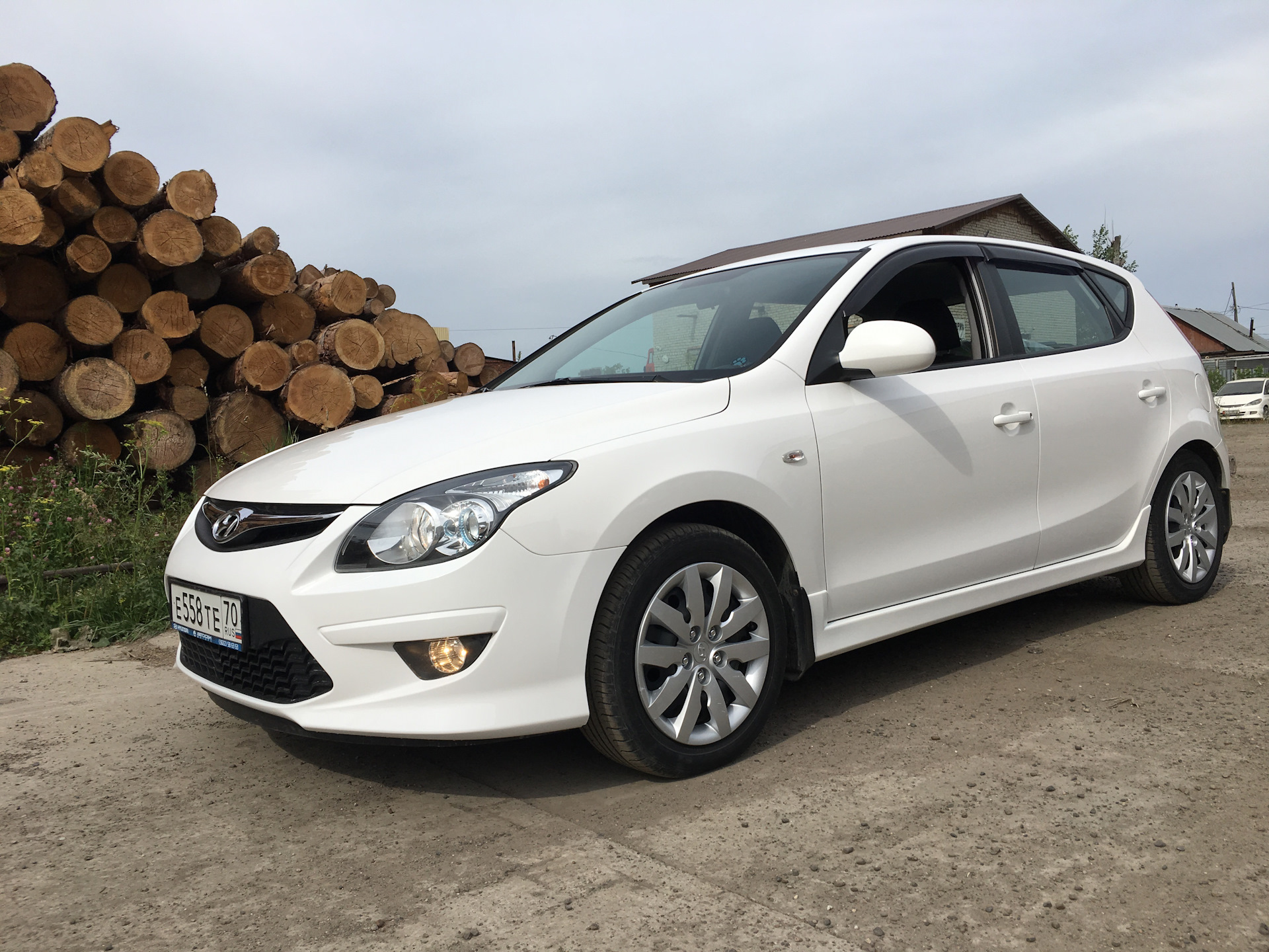 Крашон ай. Hyundai i30 2011. Hyundai i30 2010-2012. Хендай ай 30 2011. Хендай i30 2011.