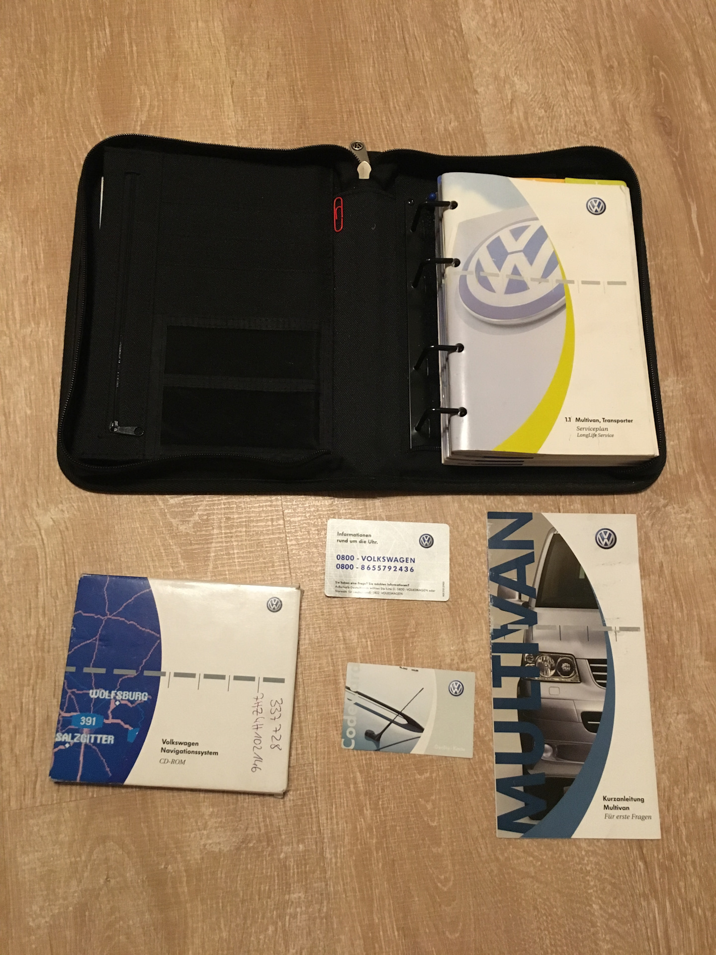 Сервисная книга фольксваген. Сервисная книжка volkswagen polo 2020. Сервисная книжка мц touareg 2019. Сервисная книжка фольксваген. Сервисная книжка volkswagen.