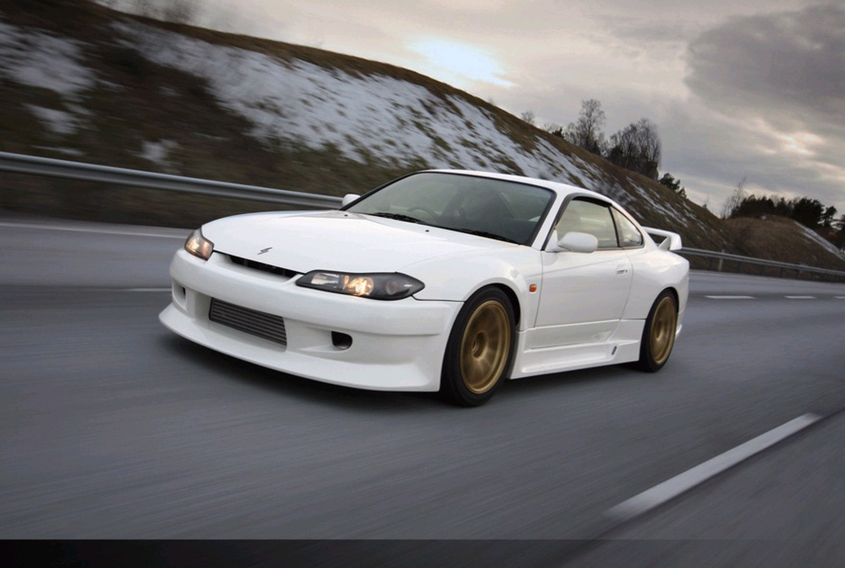 Nissan Silvia s15 черная