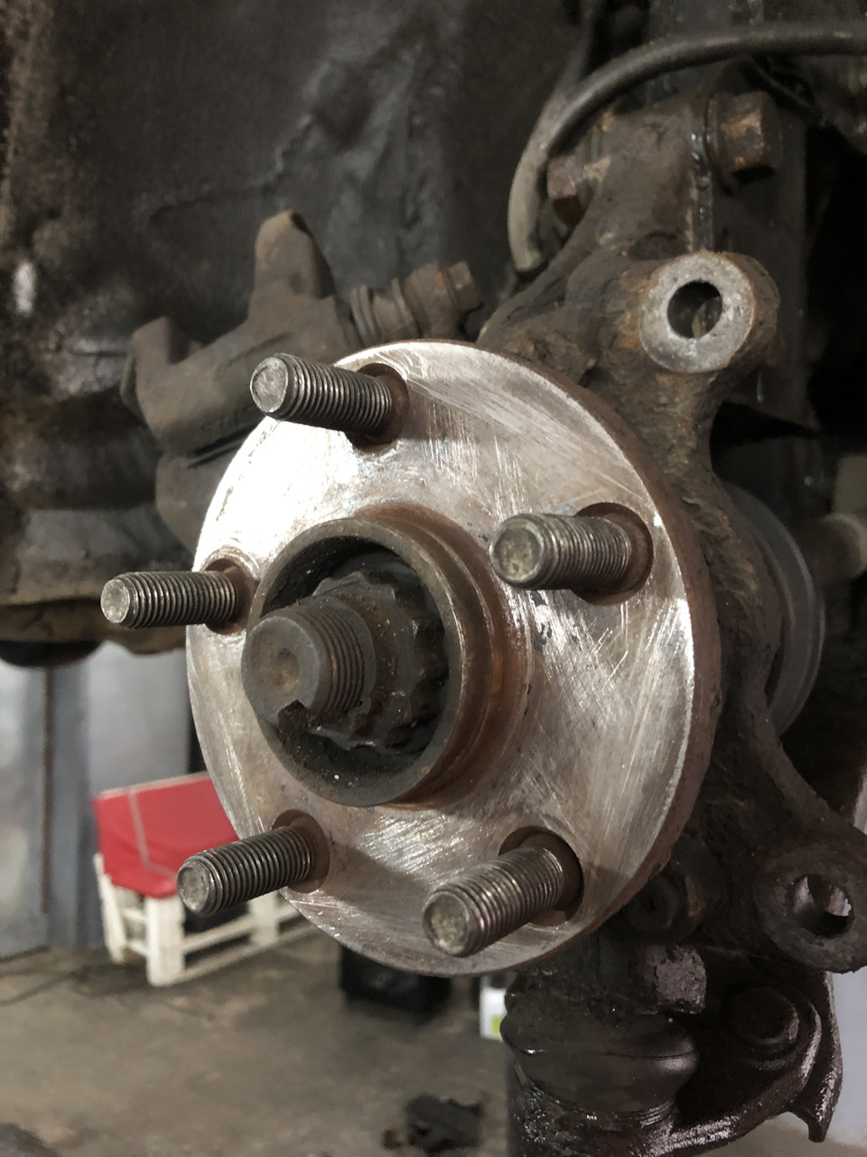 Биение в руль при торможении — Pontiac Vibe (1G), 1,8 л, 2003 года ...