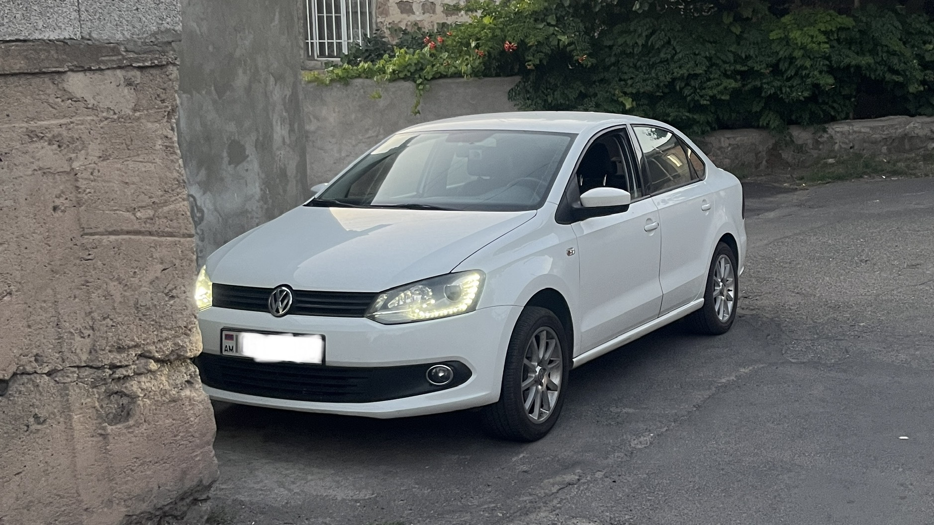 Volkswagen Polo Sedan 1.6 бензиновый 2014 | 1.6 на DRIVE2